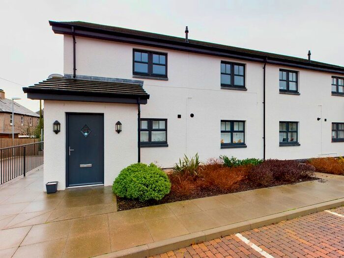 2 Bedroom Flat To Rent In Albion Court, Biggar, ML12