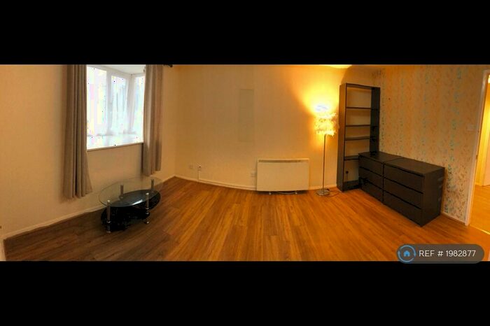 1 Bedroom Flat To Rent In West Ham, London, E15