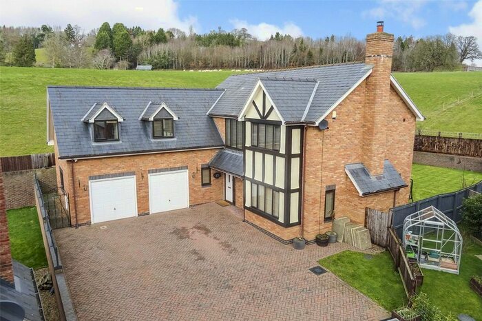 4 Bedroom Detached House For Sale In Parc Bronhyddon, Llansantffraid, Powys, SY22