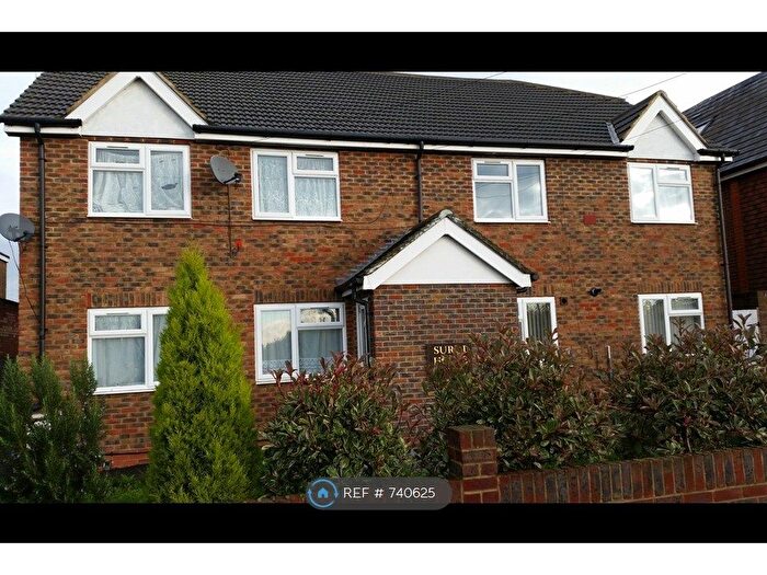 2 Bedroom Flat To Rent In Suraj House, Sunbury-On-Thames, TW16