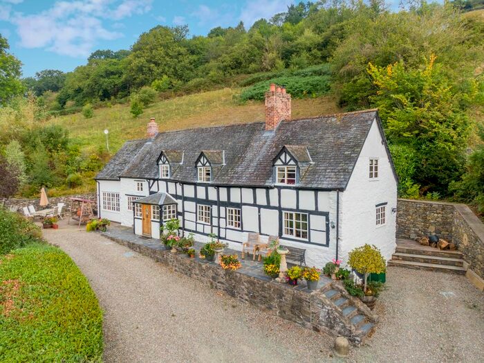 4 Bedroom Detached House For Sale In Llanfechain, SY22