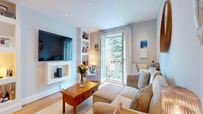 1 Bedroom Apartment For Sale In Rozel Square, Deansgate, M3