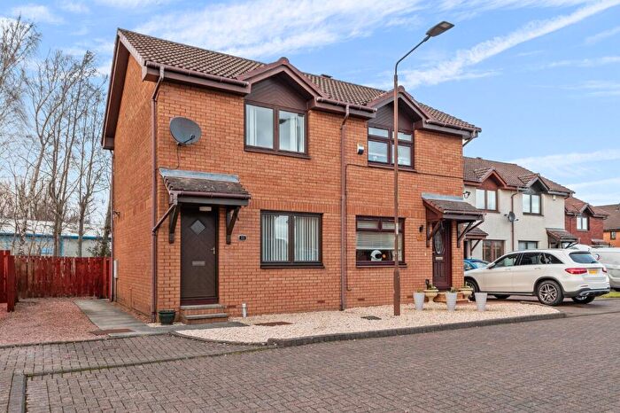 2 Bedroom Semi-Detached House To Rent In Montgomery Place, Carron, FK2