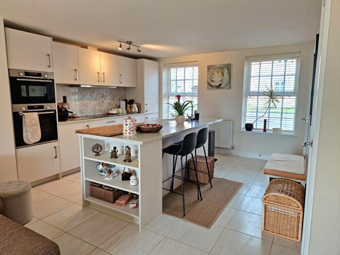 3 Bedroom Semi Detached House For Sale In Grayling Road, Leicestershire, Market Harborough, LE16