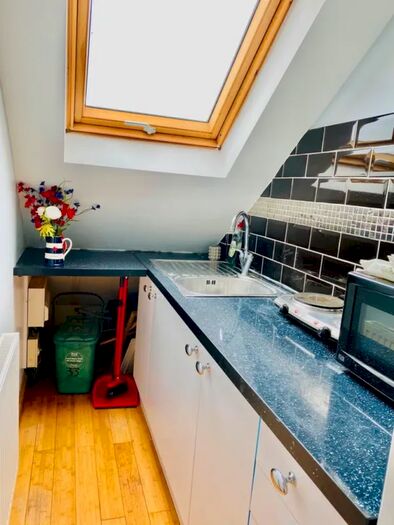 1 Bedroom Flat To Rent In Pembrooke Road, Wembley, HA9