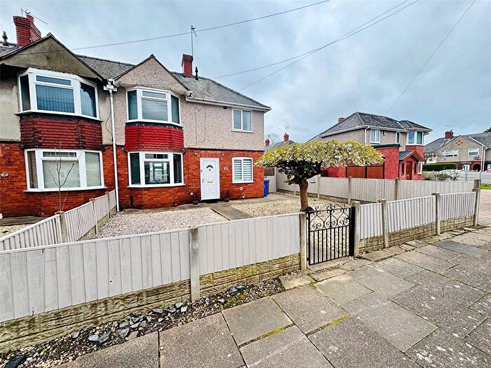 2 Bedroom End Of Terrace House For Sale In Lime Tree Gardens, Goole, DN14