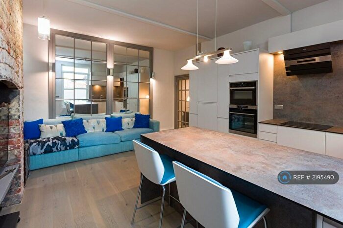 1 Bedroom Flat To Rent In Devon Villas, Maidstone, ME16