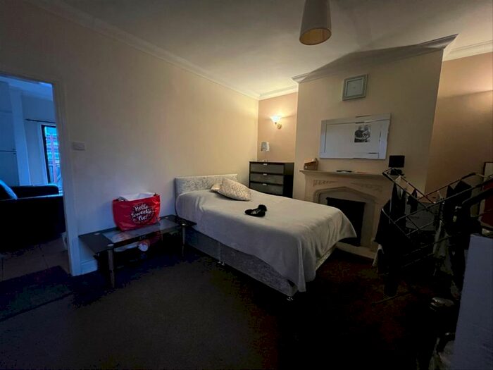 2 Bedroom House To Rent In Westwood Road, Leyland, PR25