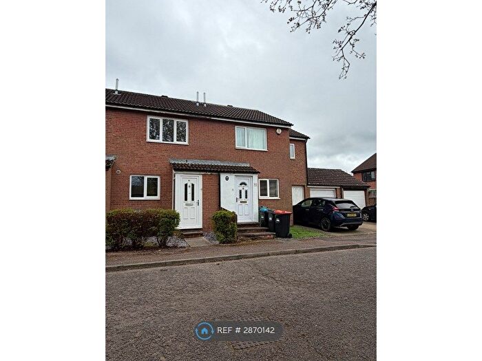 2 Bedroom Semi-Detached House To Rent In Denmead, Milton Keynes, MK8