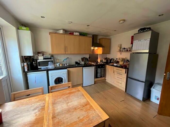 4 Bedroom Semi-Detached House To Rent In Cross Farm Road, Harborne, Birmingham, B17