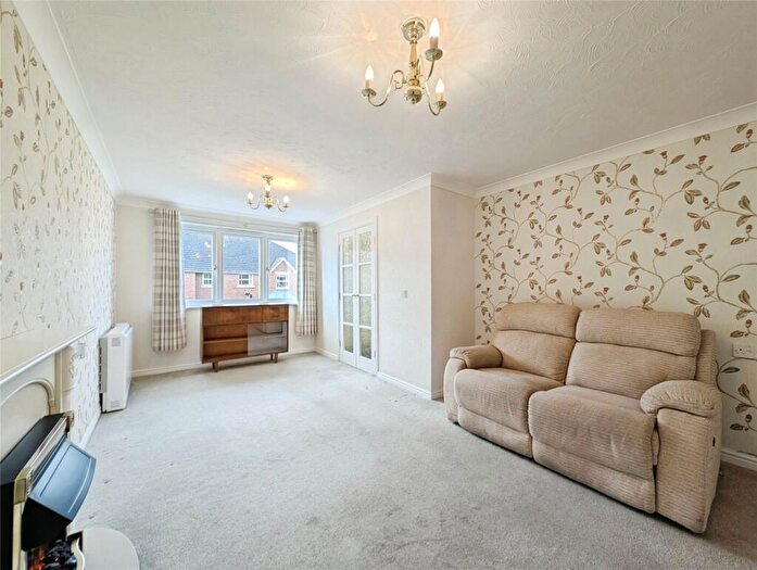 2 Bedroom Apartment For Sale In Broadway Court, Gosforth, NE3