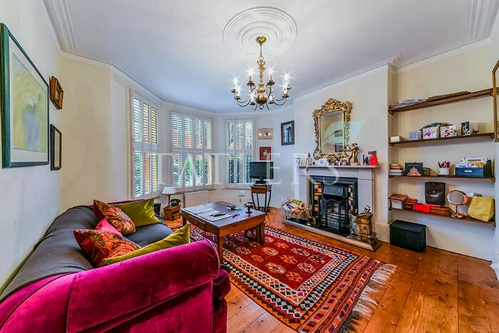 2 Bedroom Flat To Rent In Albert Road, London, N22