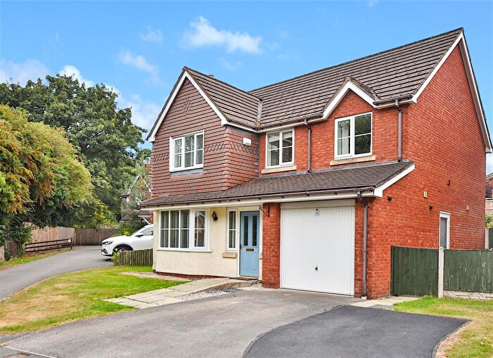 4 Bedroom Detached House For Sale In Adderley Bank, Wrexham, LL12