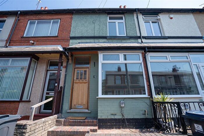 2 Bedroom Terraced House To Rent In Wroxton Road, Birmingham, B26