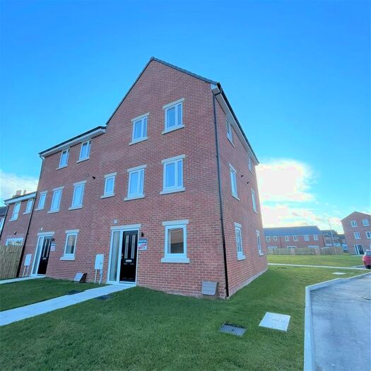 2 Bedroom Terraced House To Rent In Alverthorpe Road, Wakefield WF2