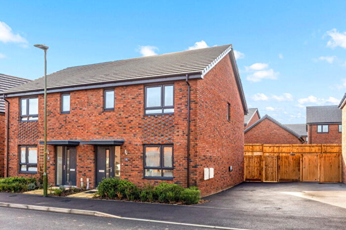 3 Bedroom Semi-Detached House To Rent In Barton Way, Hassocks, West Sussex, BN6