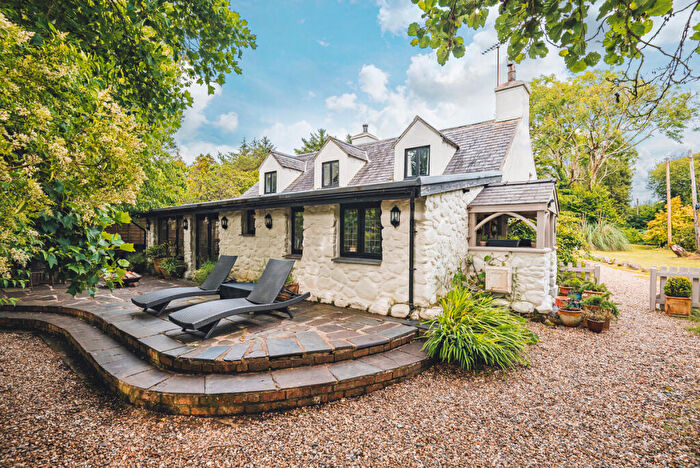 4 Bedroom Detached House For Sale In Llandwrog, Gwynedd, LL54