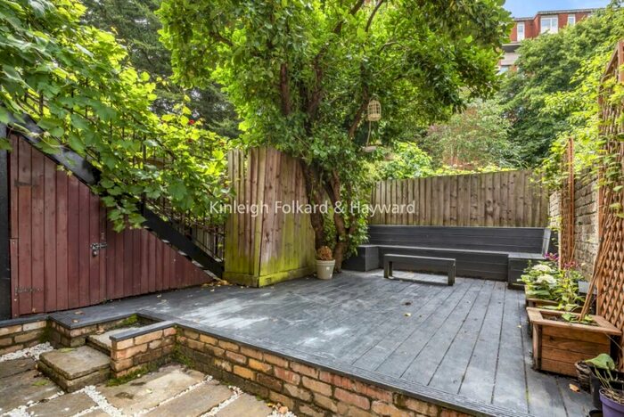 2 Bedroom Apartment To Rent In Crayford Road Tufnell Park, N7