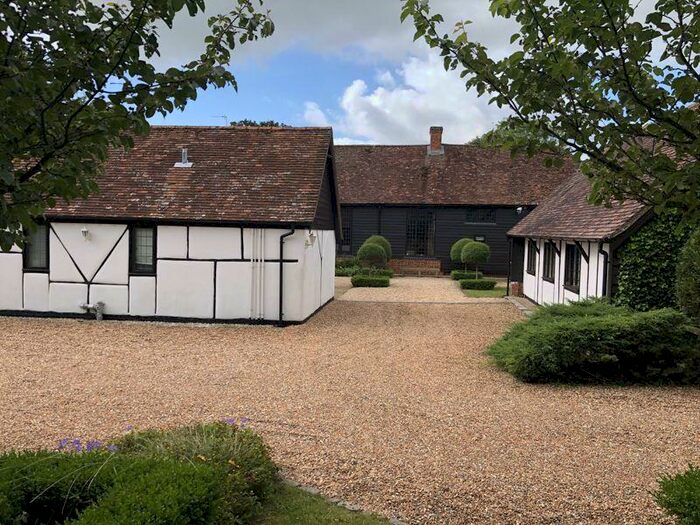 5 Bedroom Barn Conversion To Rent In Rotherwick, Nr Basingstoke / Hook / Odiham, Hampshire, RG27