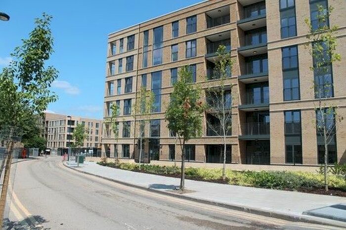 1 Bedroom Flat To Rent In Melbourne Building, Oval Quarter, Oval, SW9