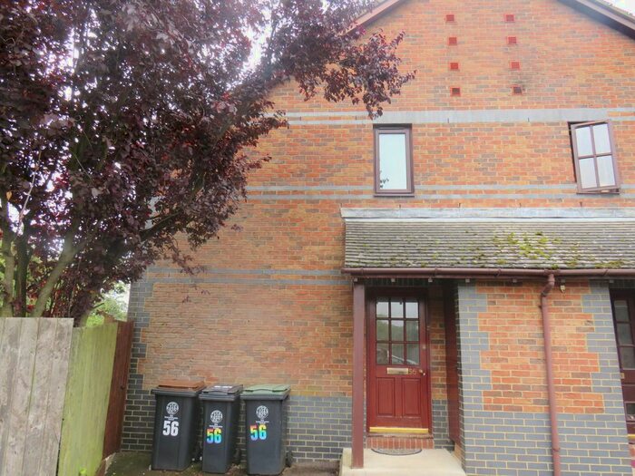 2 Bedroom Property To Rent In Monson Way, Oundle, Peterborough, PE8