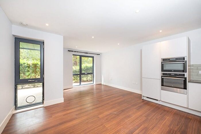 2 Bedroom Flat To Rent In Skylark Court, Pipit Drive, London, SW15
