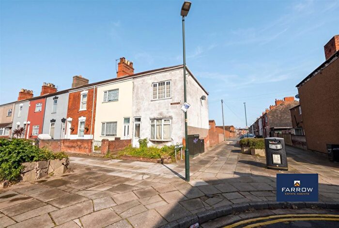 3 Bedroom Terraced House For Sale In Stanley Street, Grimsby, DN32