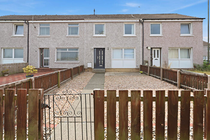 3 Bedroom Terraced House For Sale In Carrick Court, Stirling, FK7