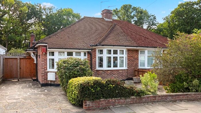 2 Bedroom Semi-Detached Bungalow For Sale In Rusland Avenue, Orpington, BR6