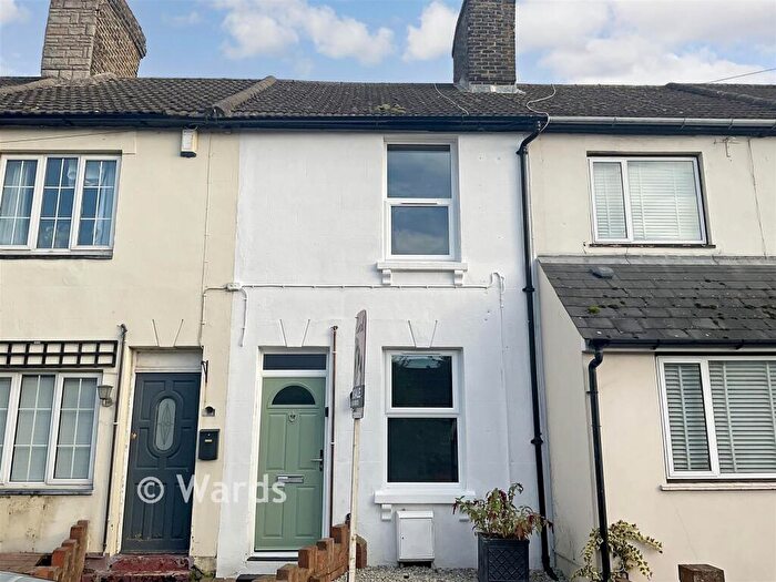 3 Bedroom Terraced House For Sale In High Street, Wouldham, Rochester, Kent, ME1