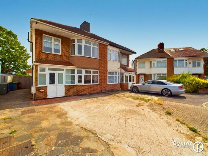 3 Bedroom Semi-Detached House To Rent In Tavistock Road, Edgware, HA8