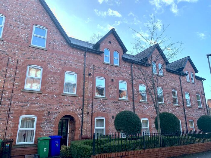 4 Bedroom Town House To Rent In St. Pauls Road, Withington, M20