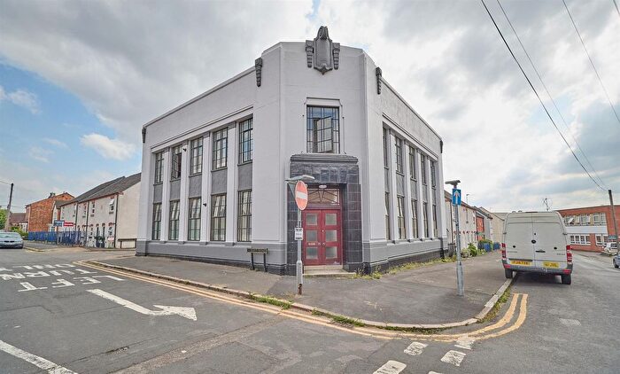 1 Bedroom Flat To Rent In Albert Gardens, Albert Road, Hinckley, LE10