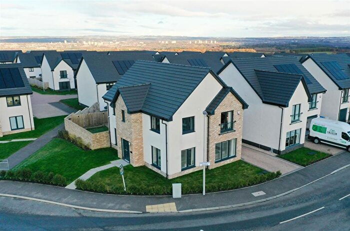 4 Bedroom Detached House For Sale In Goldsmith Avenue, Hamilton, ML3