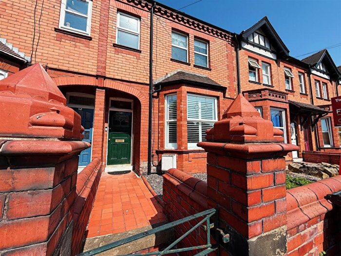 3 Bedroom Terraced House For Sale In Gerald Street, Wrexham, LL11