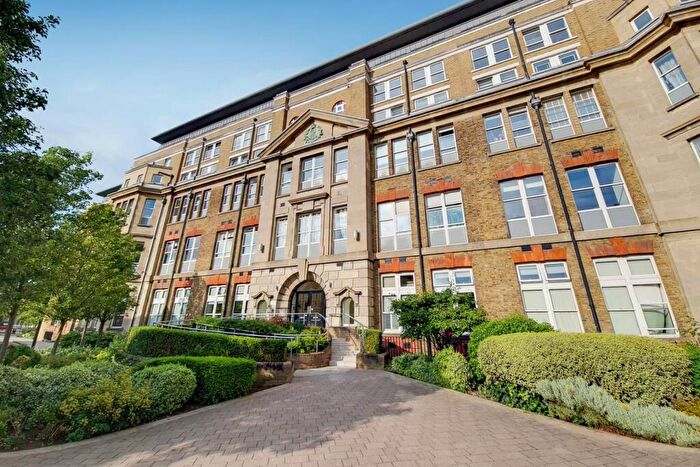 1 Bedroom Flat To Rent In Cadogan Road, Woolwich, London, SE18