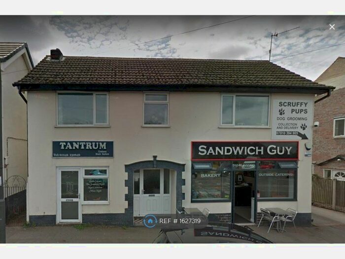 2 Bedroom Flat To Rent In Station Road, Brimington, Chesterfield, S43