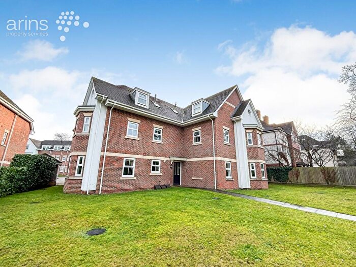 1 Bedroom Flat To Rent In Wiltshire Place, Wokingham, RG40