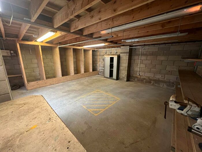 Garage / Parking To Rent In Barlow Street, Rossendale, Lancashire, BB4