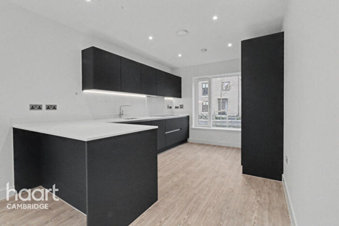 3 Bedroom Detached House To Rent In The Avenue, Cambridge, CB5