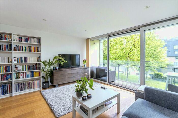 2 Bedroom Flat To Rent In Graham Street, Islington, N1