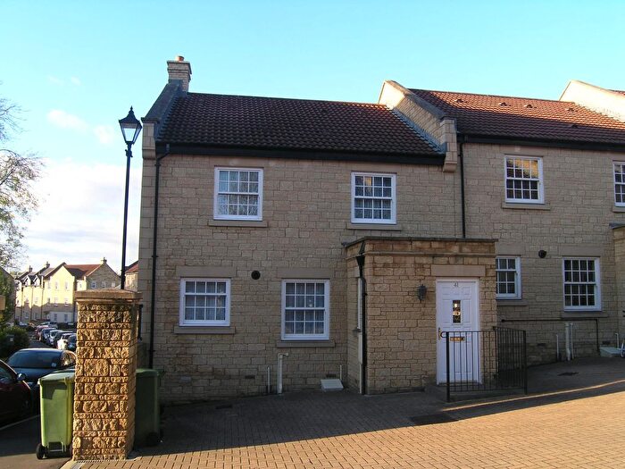 2 Bedroom Property To Rent In Flowers Yard, Chippenham, SN15