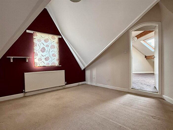 4 Bedroom Detached House For Sale In Glen Eldon Road, Lytham St Annes, FY8