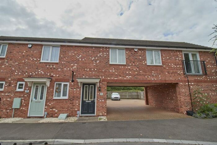 2 Bedroom House To Rent In Sansome Drive, Hinckley, LE10