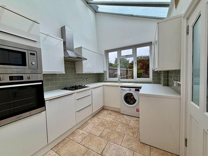 4 Bedroom Property To Rent In Cranston Road, Forest Hill, London, SE23