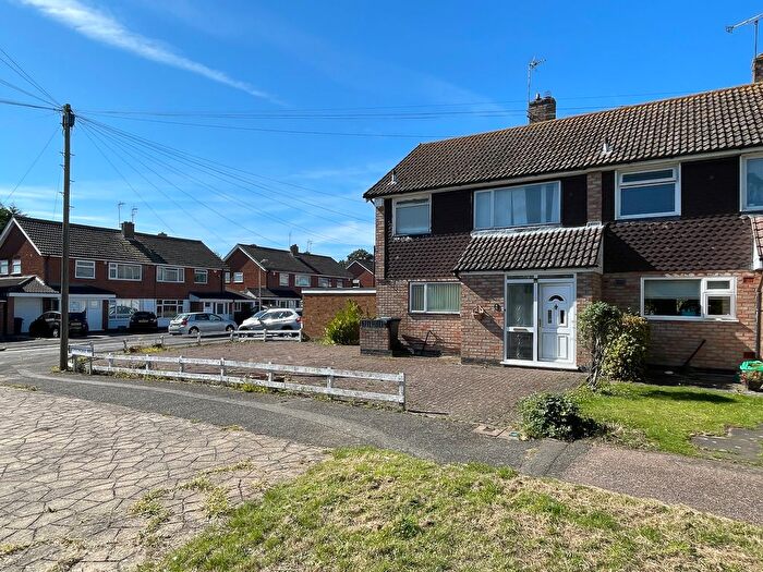 3 Bedroom Semi-Detached House To Rent In Borrowdale Way, Leicester, LE5