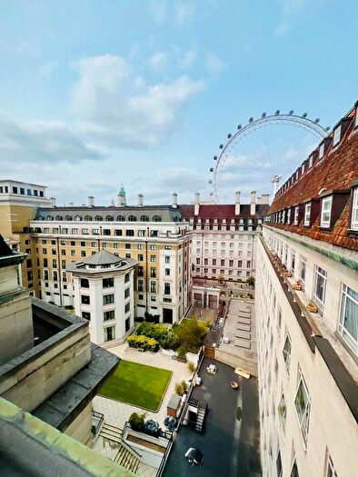 2 Bedroom Flat To Rent In North Block, County Hall Apartments, Chicheley Street, SE1