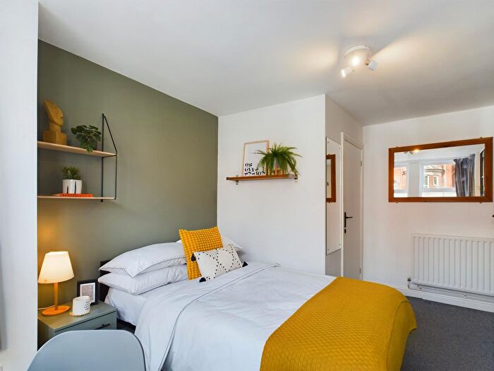 4 Bedroom Terraced House To Rent In , West Parade, Lincoln, LN1