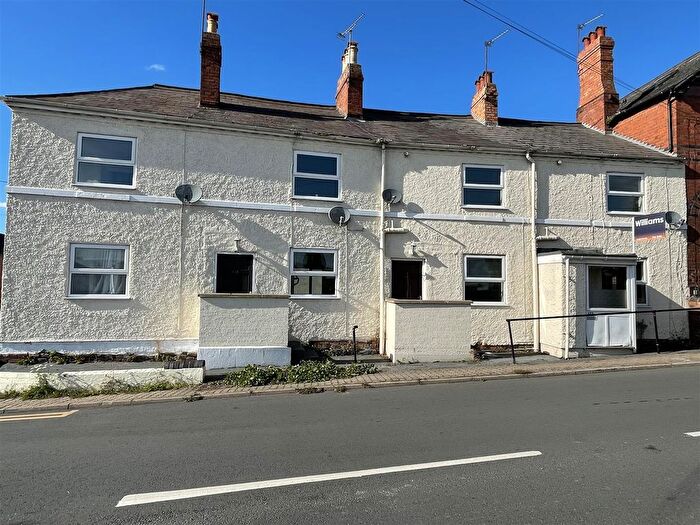 2 Bedroom Terraced House For Sale In Widemarsh Street, Hereford, HR4