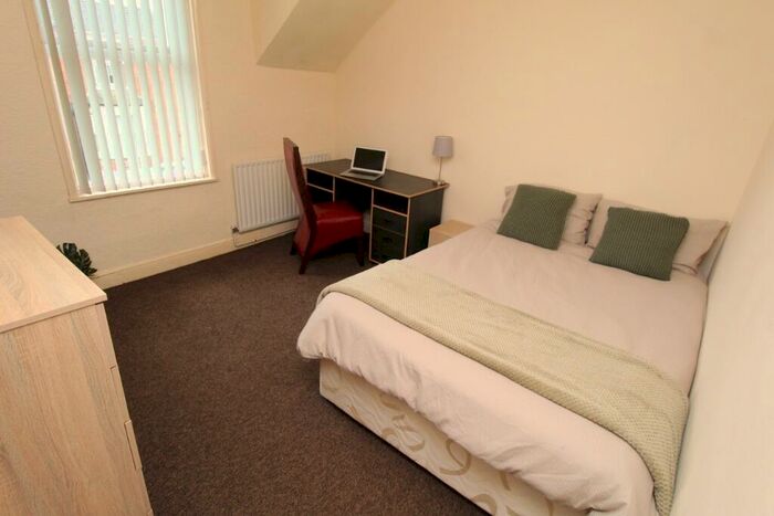 3 Bedroom Detached House To Rent In Marlborough Street, Dunkirk, Nottingham, NG7